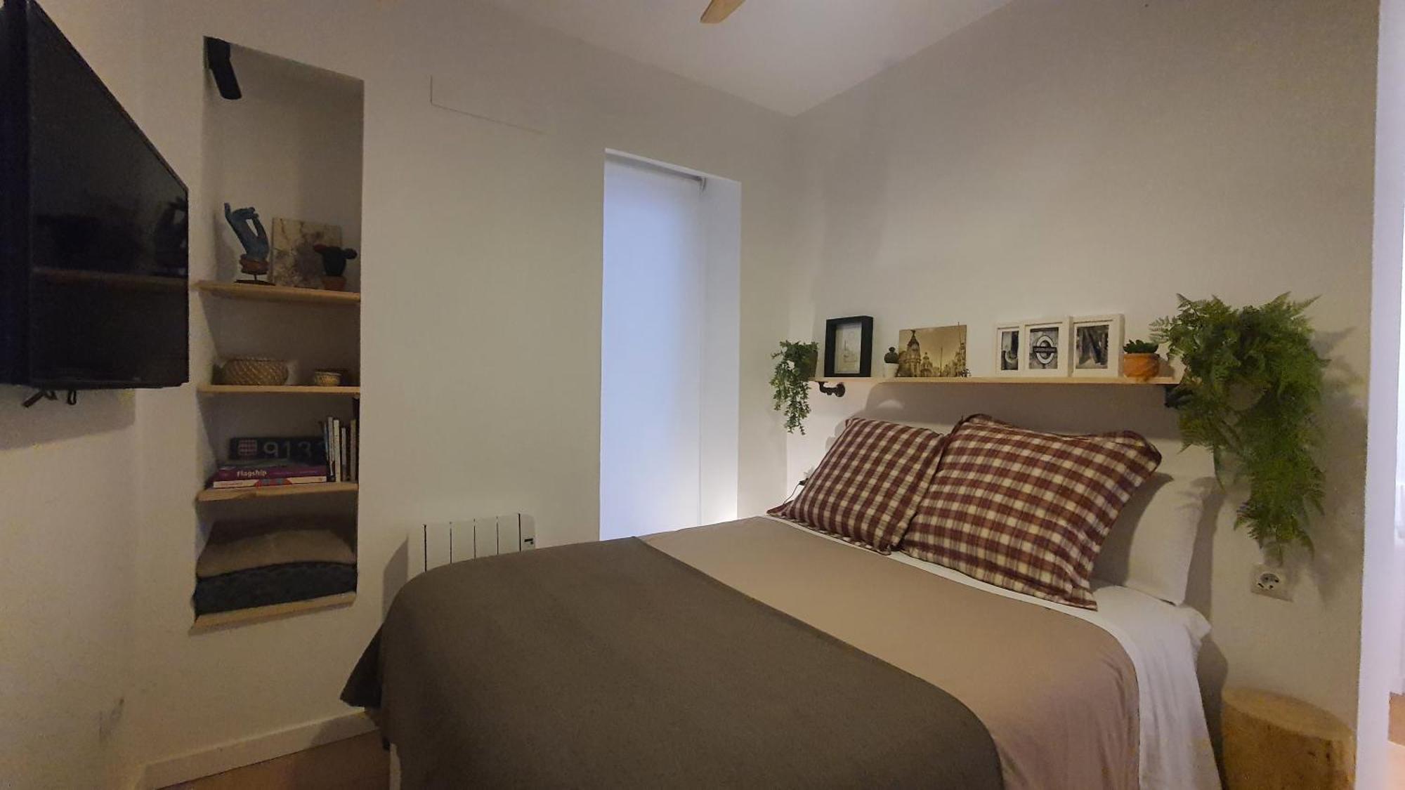 Rentadore Atocha Suites Madrid Eksteriør billede